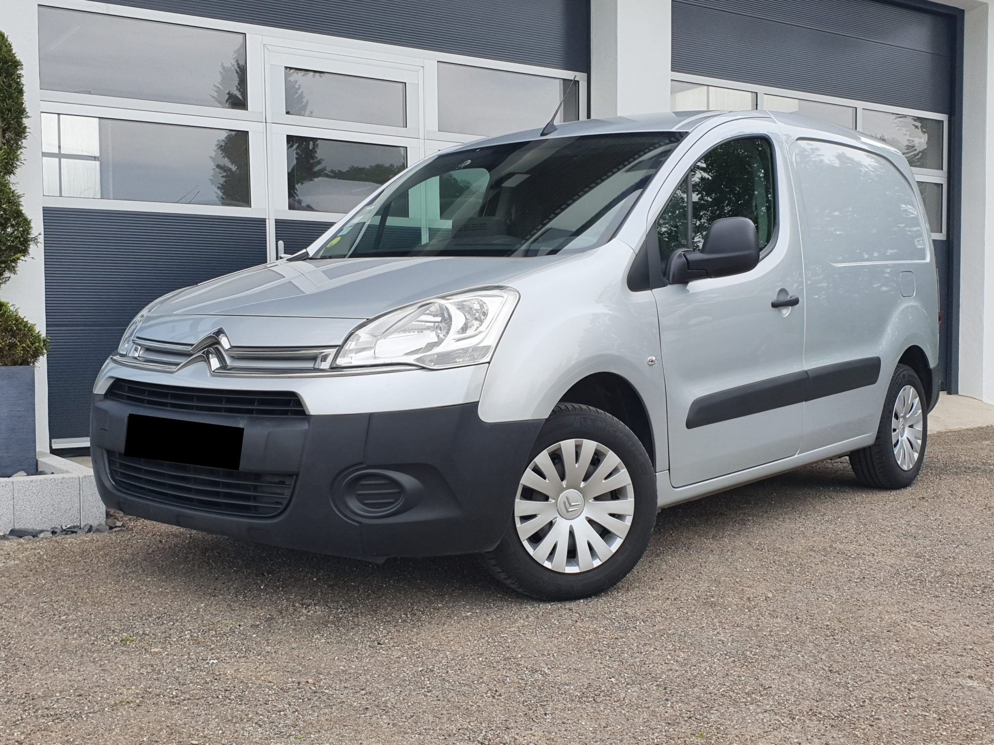 Citroen berlingo диагностический разъем